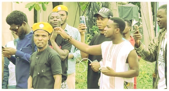 Protesters demand Sowore’s release from Police Headquarter