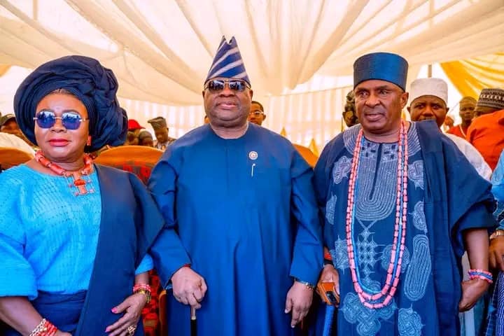 Adeleke pledges dualisation of Ikire–Apomu–Ikoyi road at Apomu Day ...